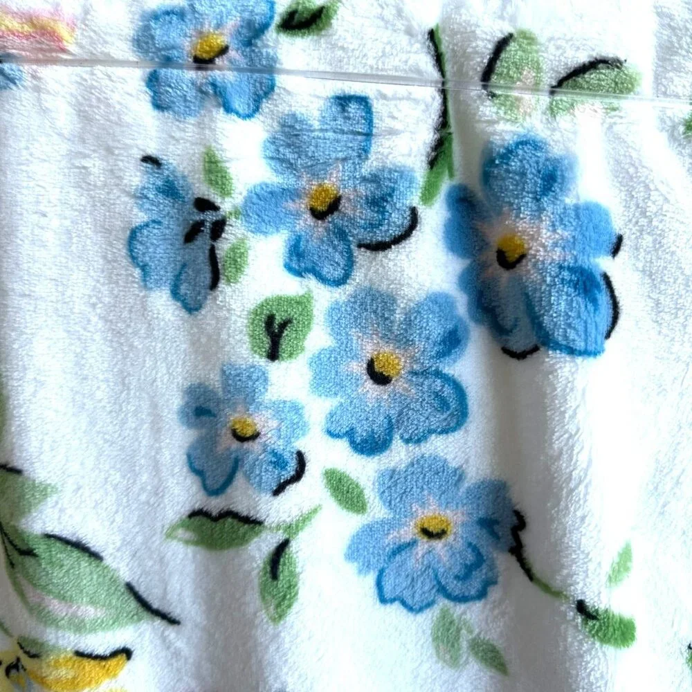 Studio Curate Plush Throw Butterflies Flowers 50 x 70 inch Floral Blanket NWT